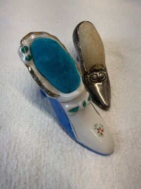VTG Lot of 2 decorative Ladies Shoe Pin Cushions 1 Lusterware Porcelain 1 Metal